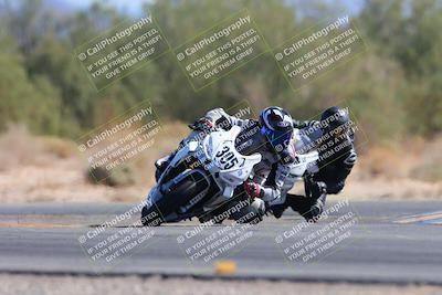 media/Oct-20-2024-CVMA (Sun) [[d4a3dff211]]/Race 9-Formulw LW Twins SHOOTOUT/
